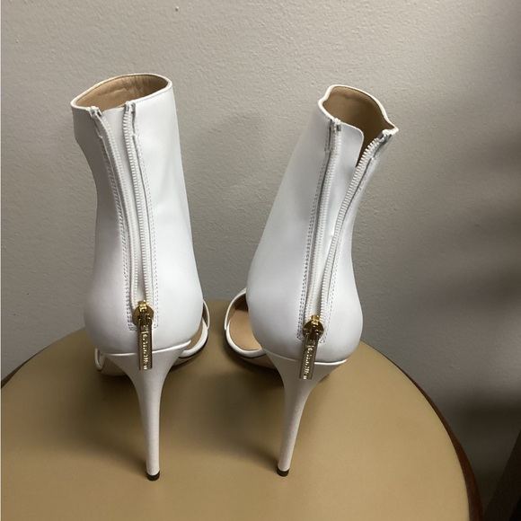 Tamar Mellon - Picture 4 of 12